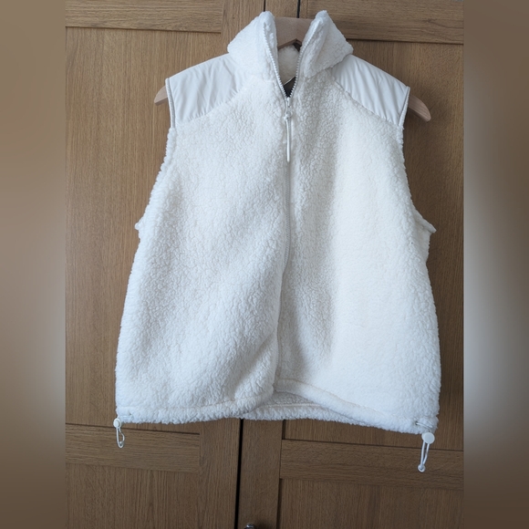 Sweaty Betty Women's Canyon Fleece Vest - Picture 5 of 9